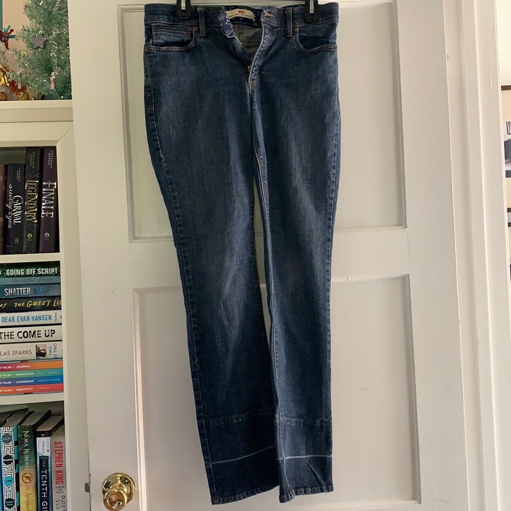 Women’s Levi Jeans